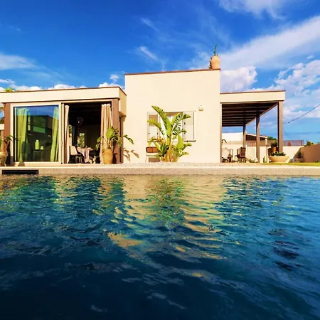 Olive & Champagne Con Piscina Privata Villa *