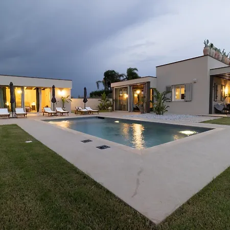 Olive Champagne Con Piscina Privata Santa Maria Del Focallo