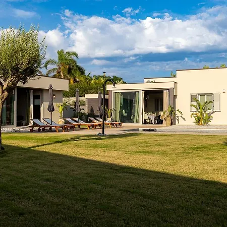 Olive Champagne Con Piscina Privata Santa Maria Del Focallo