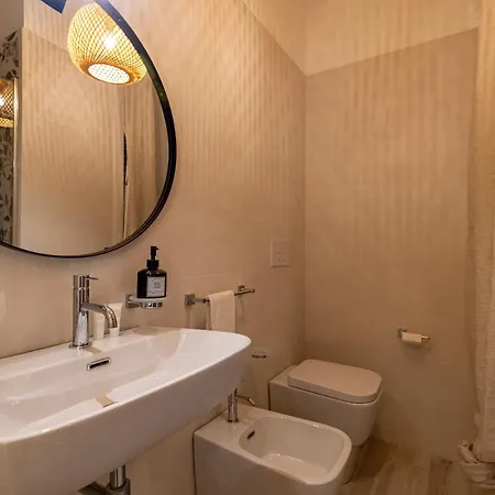 Olive Champagne Con Piscina Privata